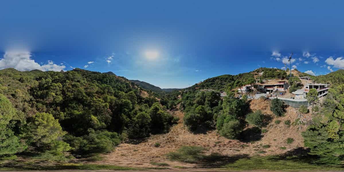Tanah di Benahavis, Andalusia 11133820