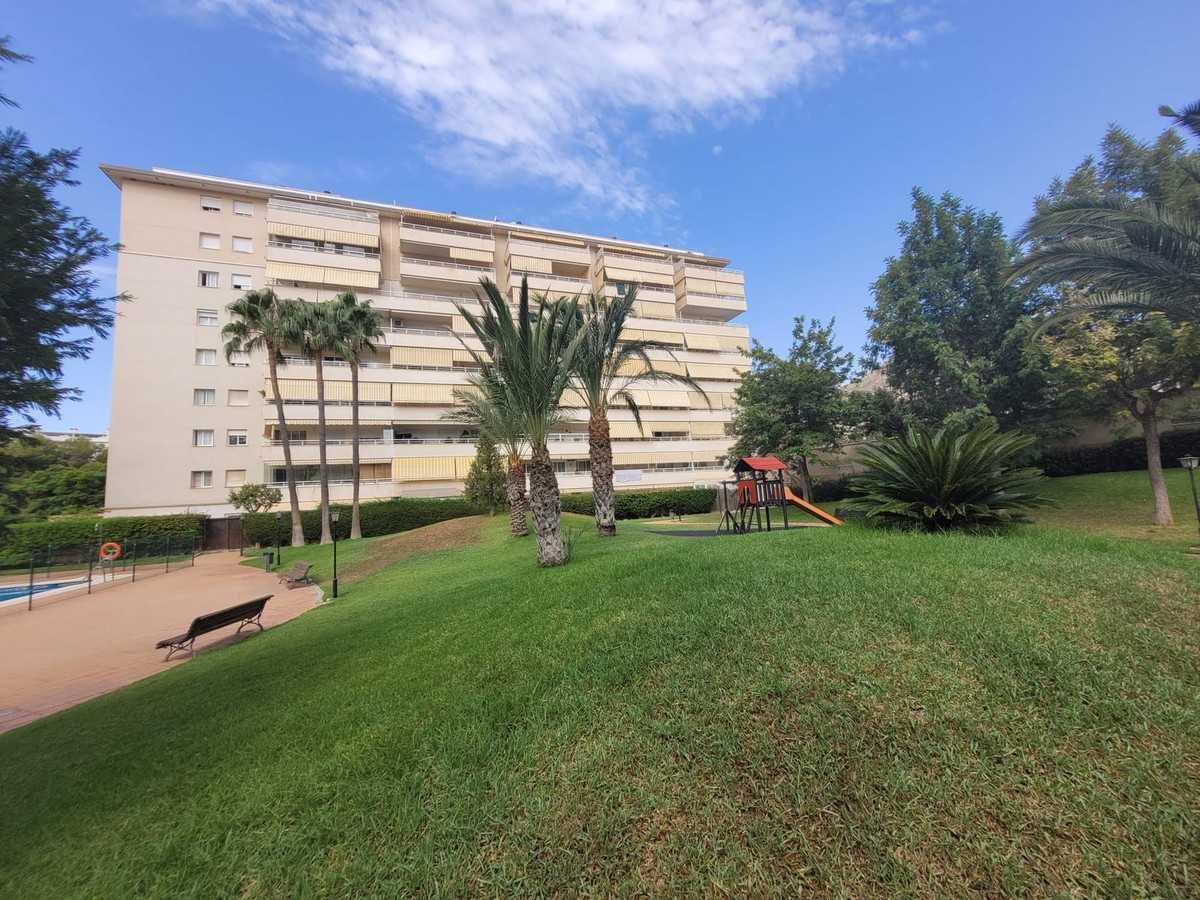 Condominium in Benalmádena, Andalucía 11133867