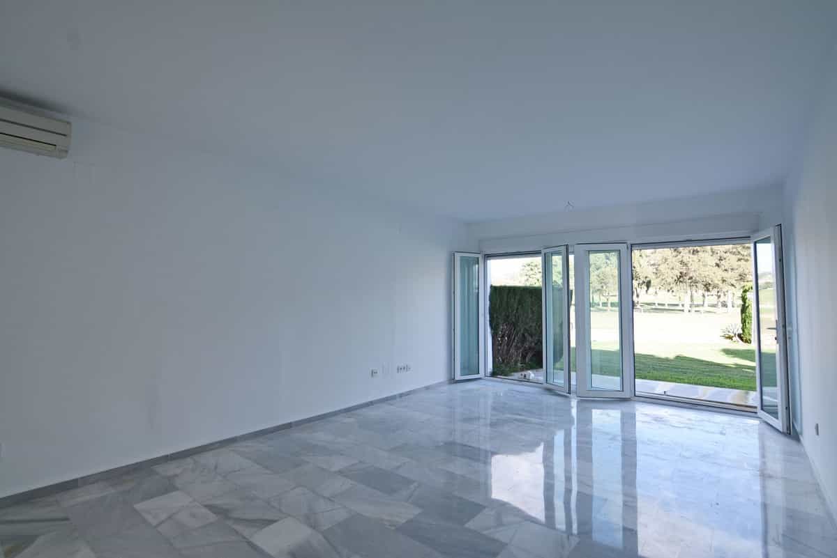rumah dalam Fuengirola, Andalusia 11134157