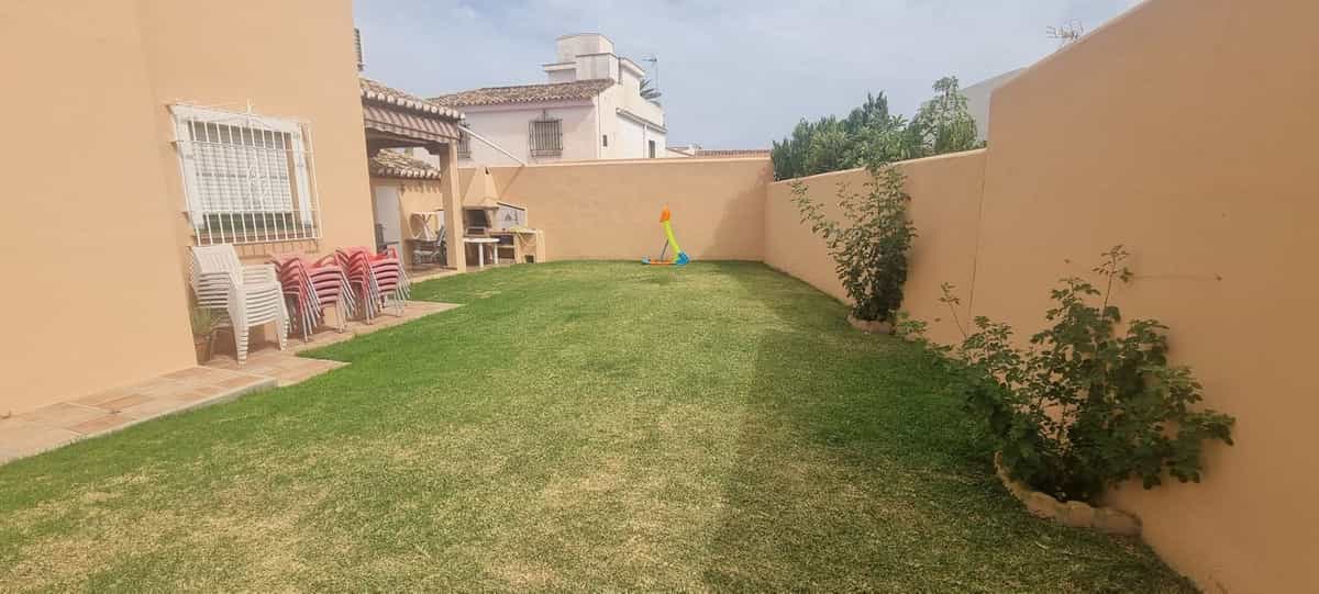 Haus im Fuengirola, Andalucía 11134259
