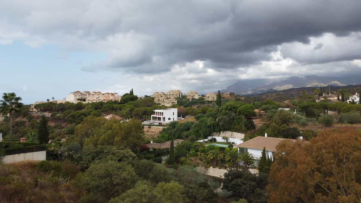 土地 在 Marbella, Andalucía 11134594