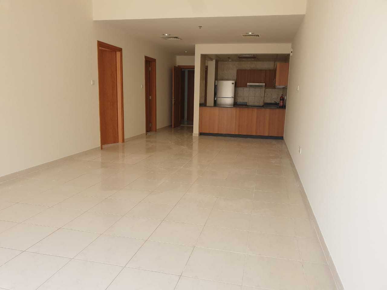 Condominium in Warisaan, Dubayy 11134704