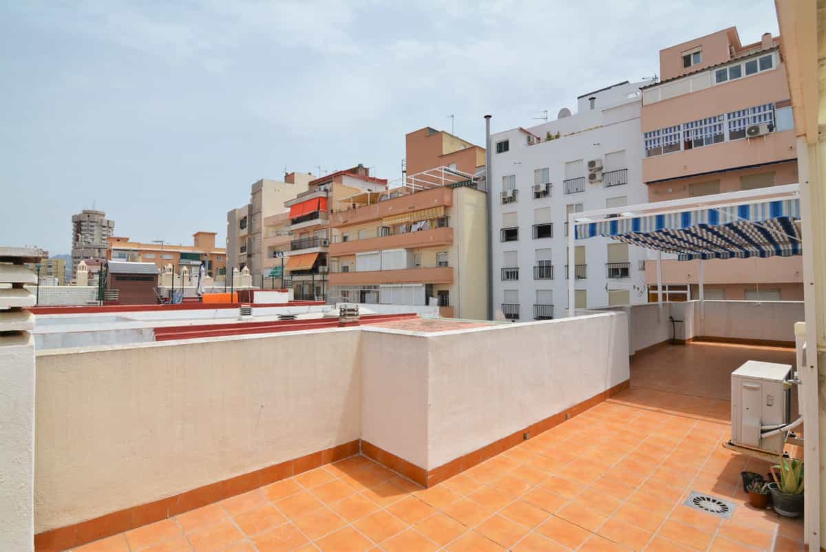 Condominio en Fuengirola, Andalucía 11135020