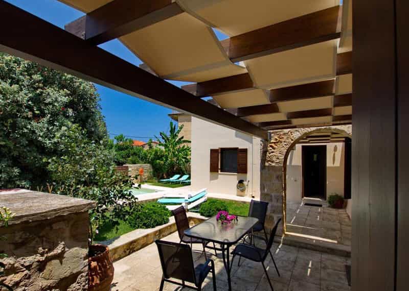 House in Chania,  11136125