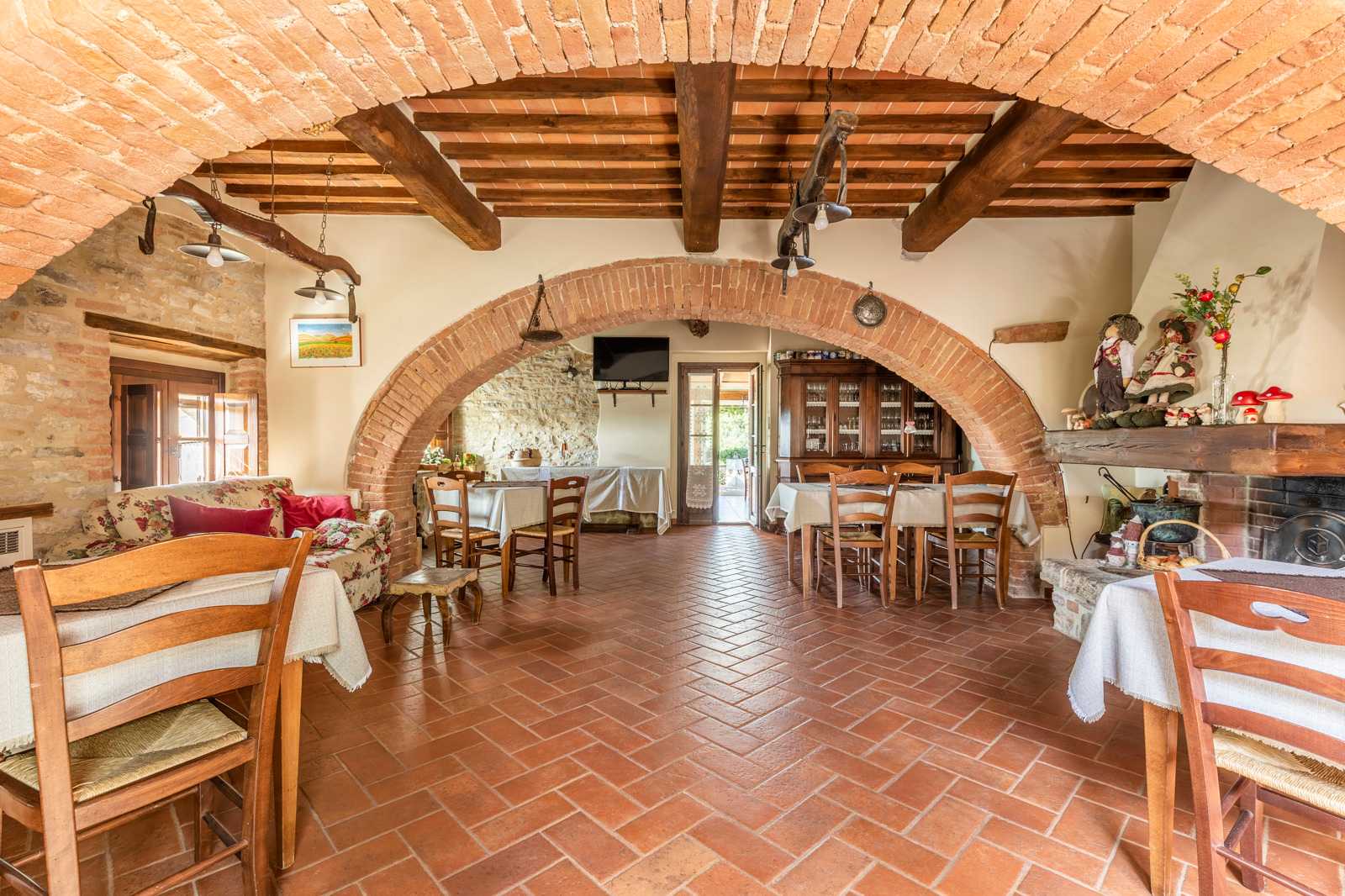 House in Rapolano Terme, Tuscany 11136525