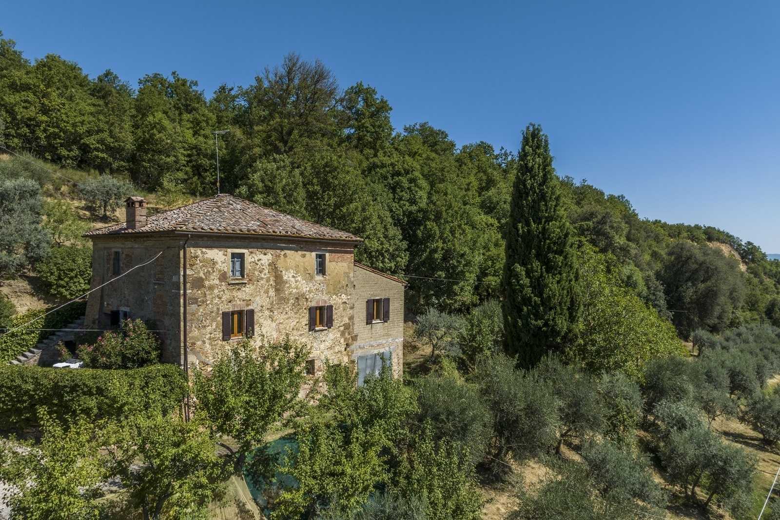 rumah dalam Montepulciano, Tuscany 11136611