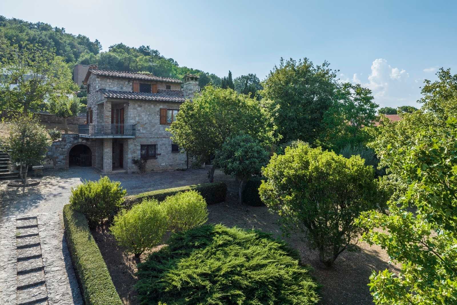 rumah dalam Sarteano, Tuscany 11136651