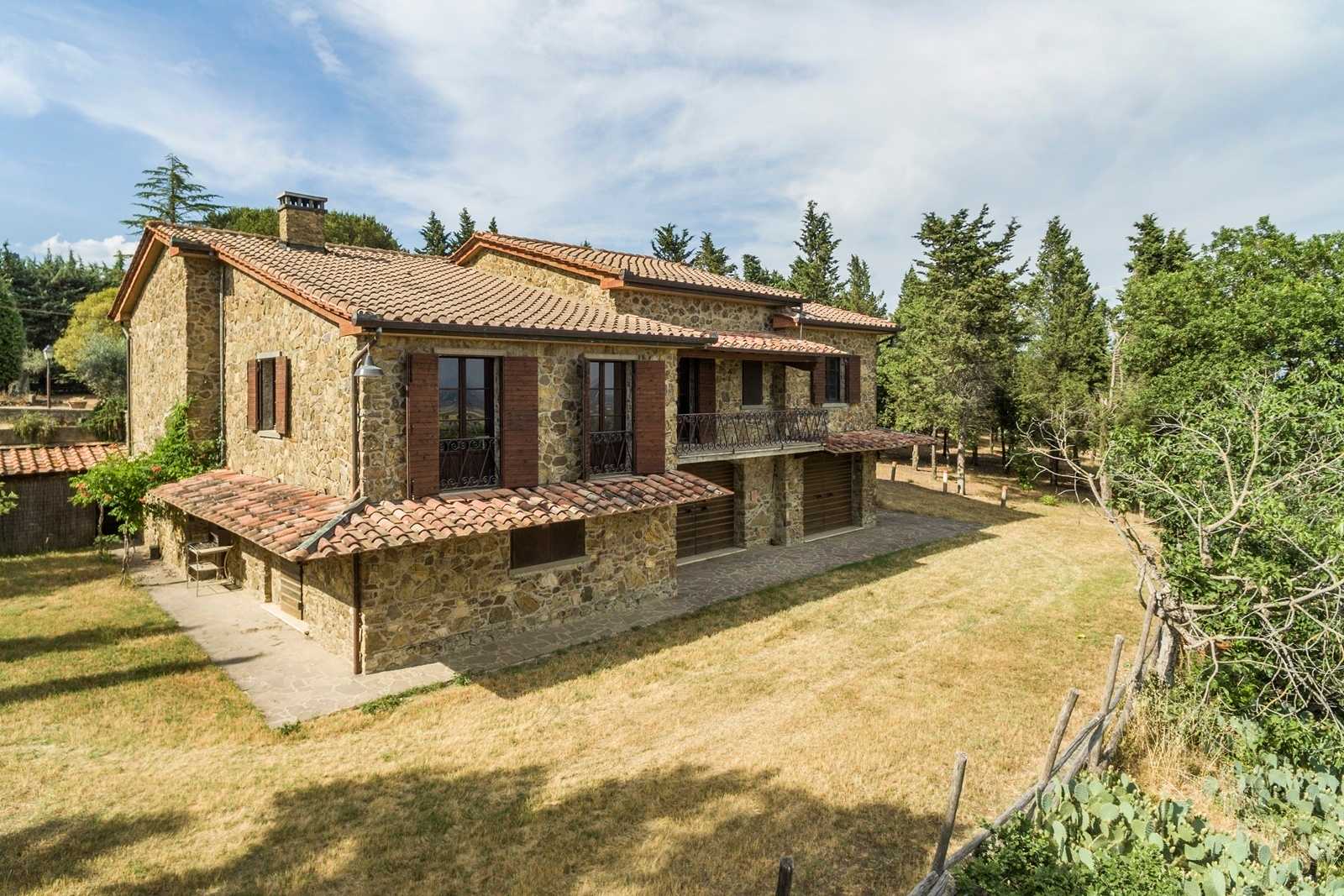 House in Sinalunga, Tuscany 11136763