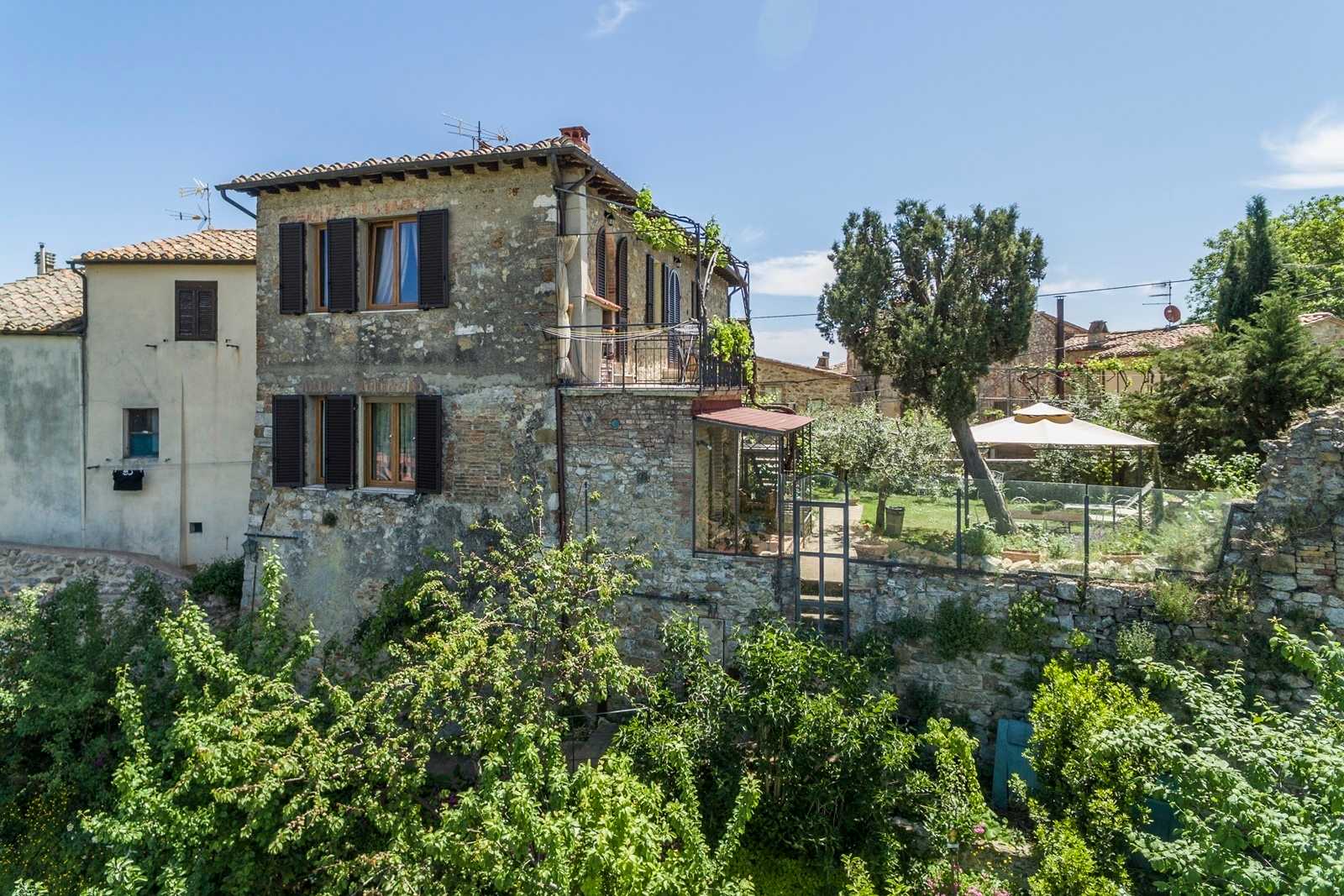 rumah dalam Castiglione d'Orcia, Tuscany 11136807