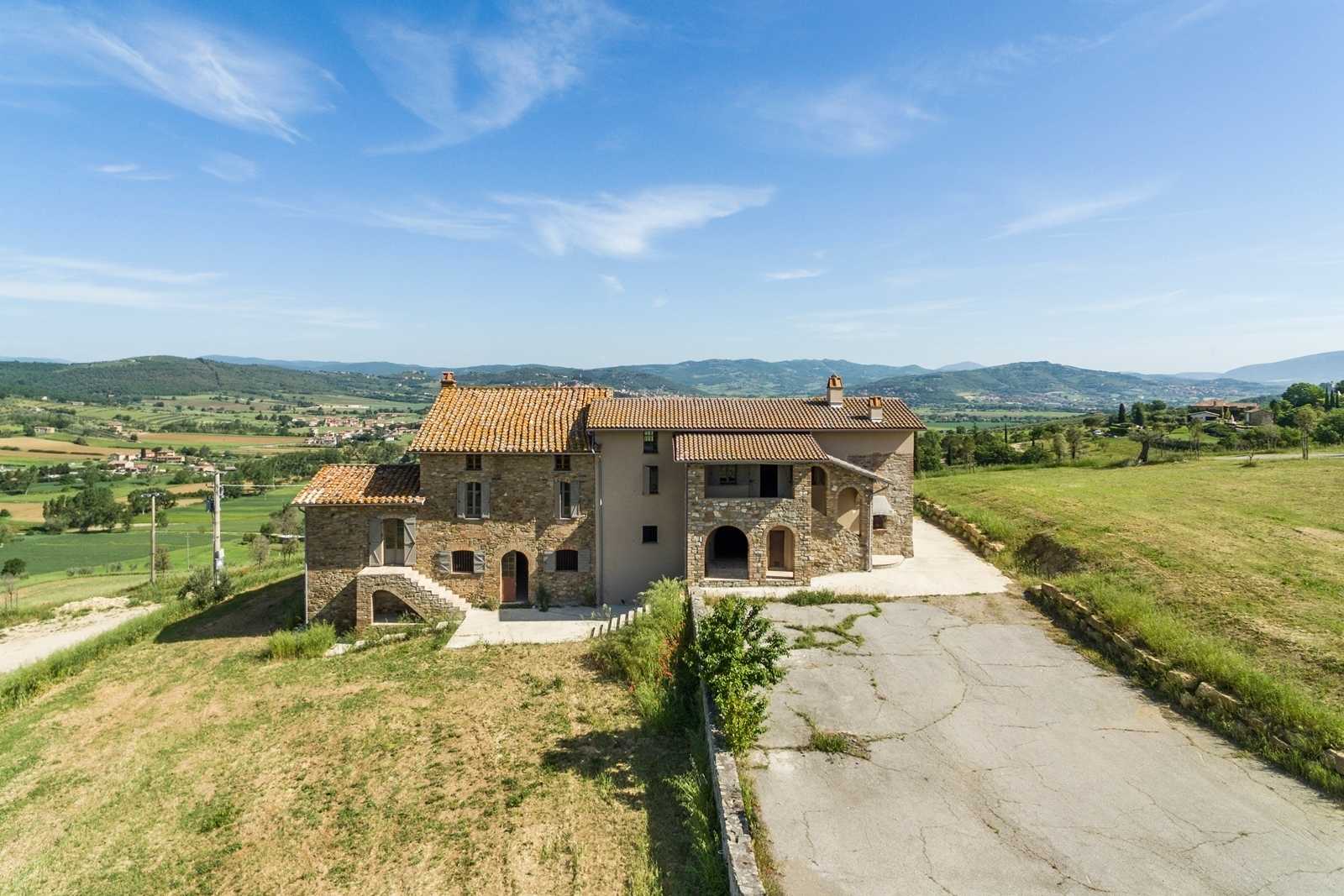 Rumah di Castiglione del Lago, Umbria 11136858