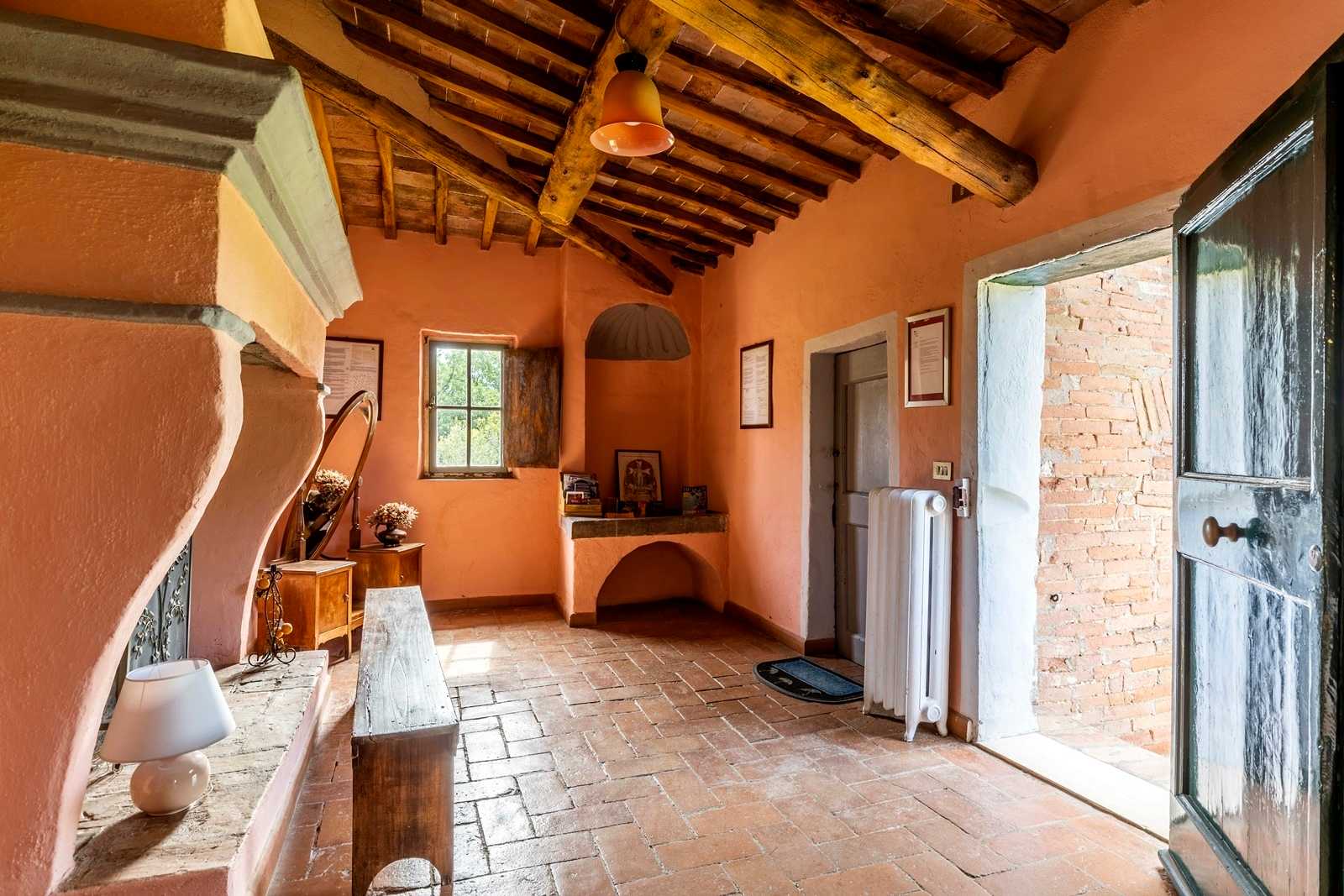 House in Siena, Tuscany 11137211