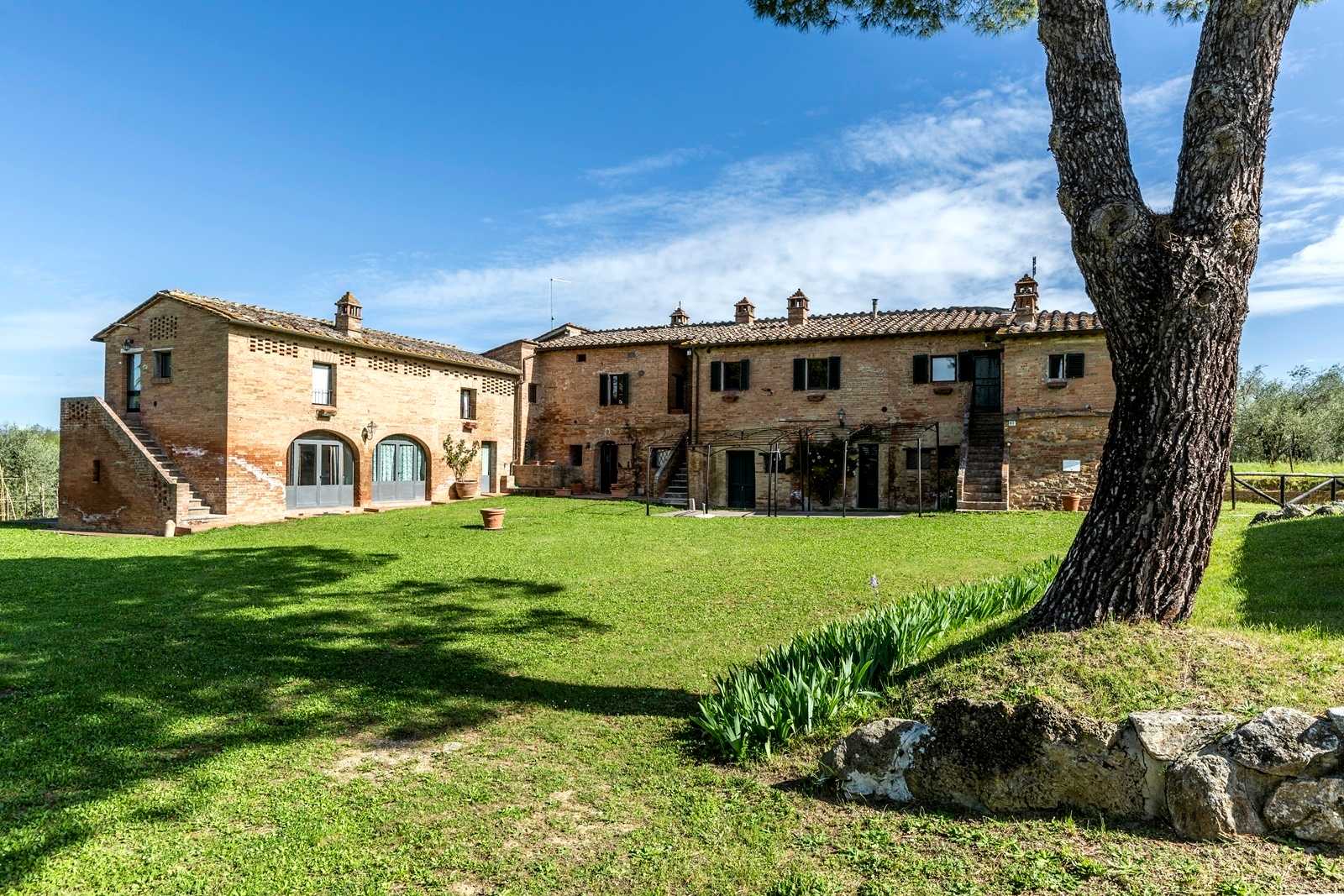 Rumah di Siena, Tuscany 11137211