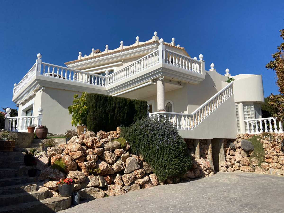 Rumah di Ojen, Andalusia 11137302
