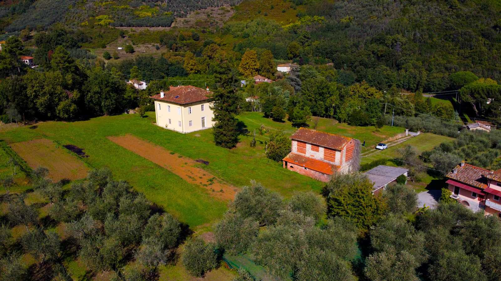 Будинок в Lucca, Tuscany 11137362