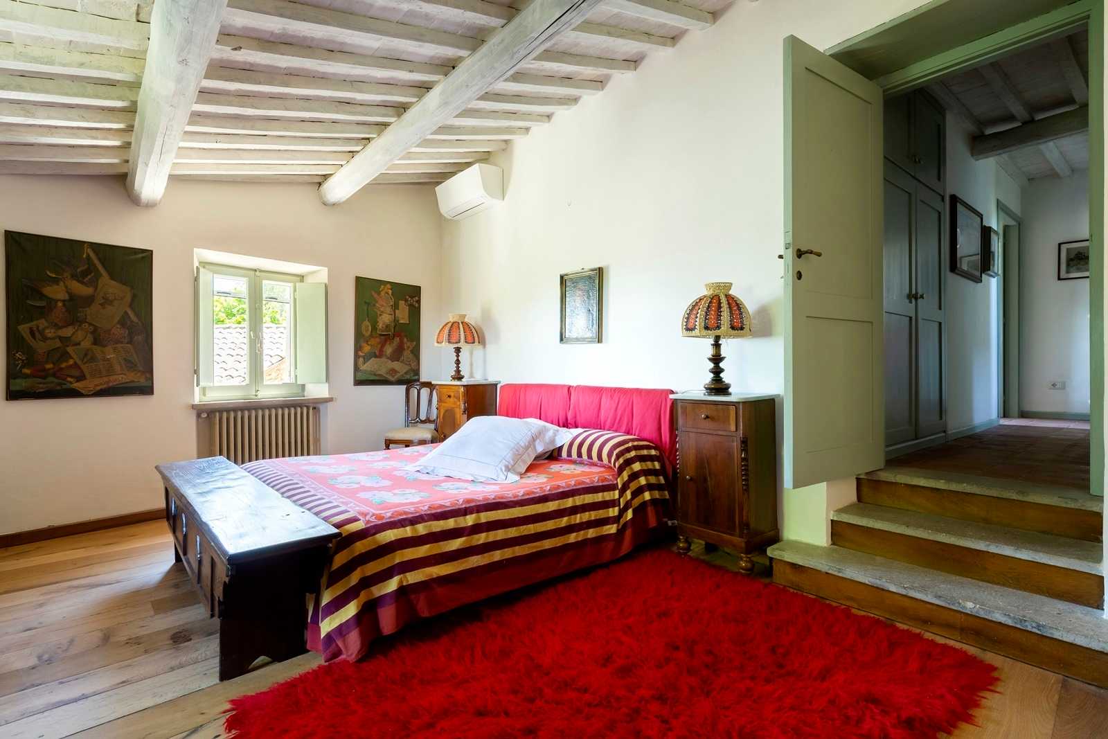 Rumah di Sarteano, Tuscany 11137572