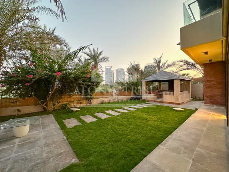 بيت في Dubai, Dubai 11137581