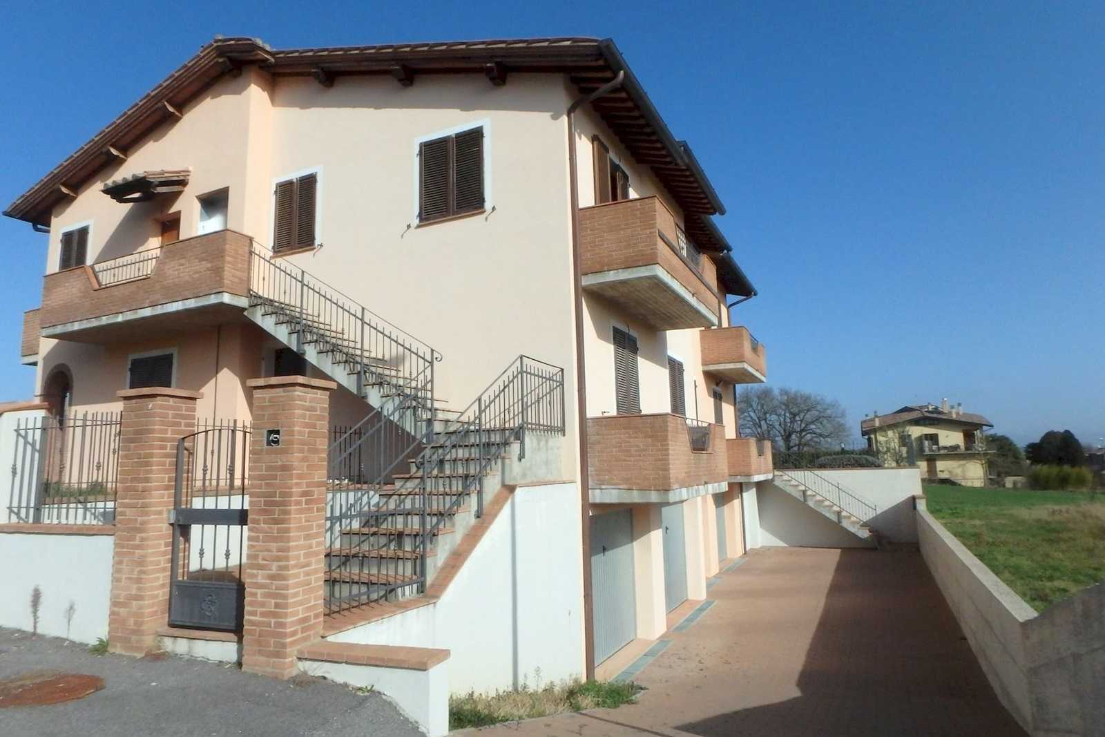 жилой дом в Монтепульчано, Тоскана 11137588