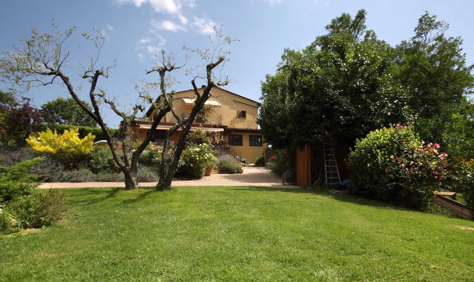 Dom w Certaldo, Tuscany 11137650