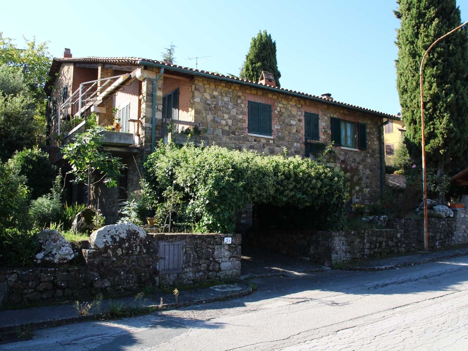 House in San Quirico d'Orcia, Tuscany 11137783