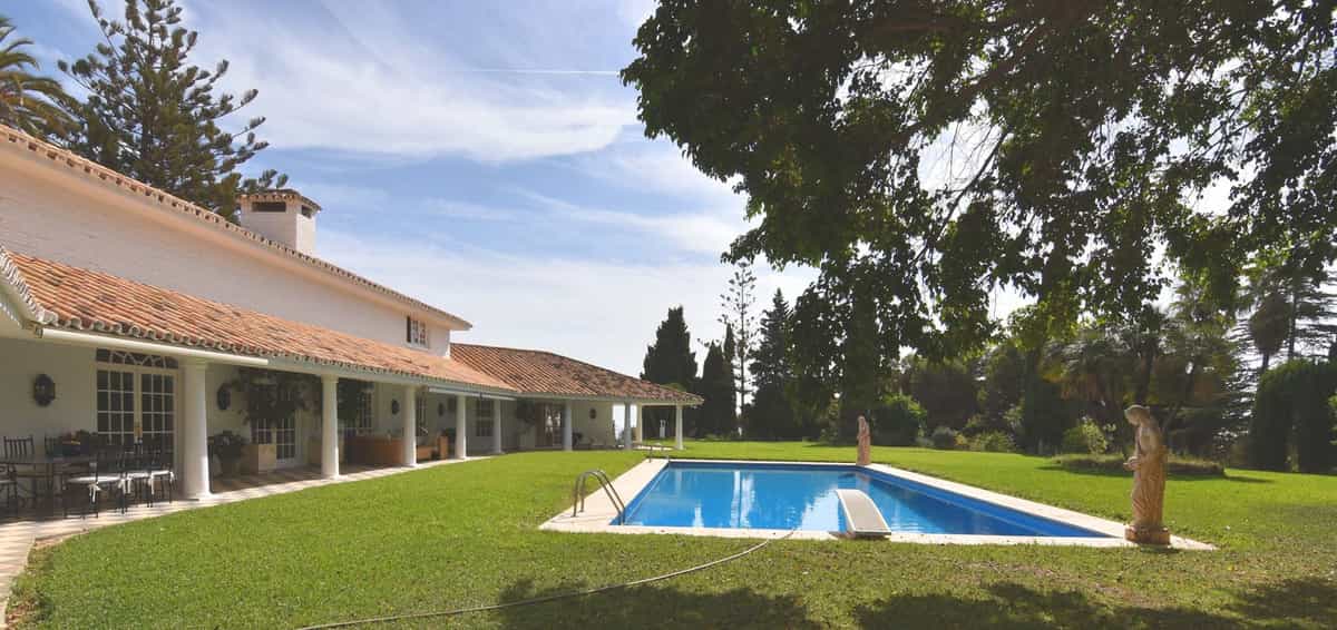 House in Arroyo de la Miel, Andalusia 11137789
