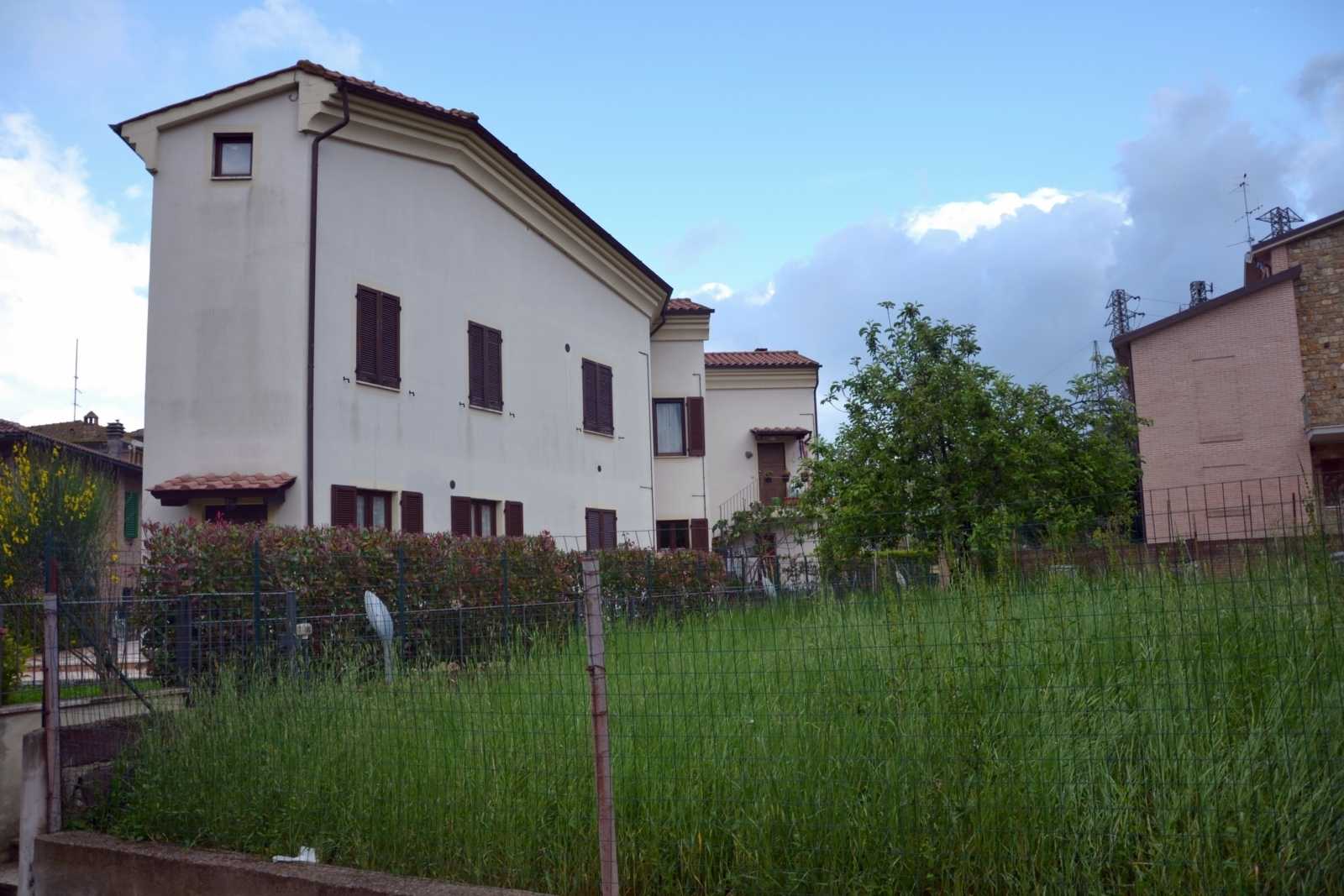 Osakehuoneisto sisään Montalcino, Toscana 11137839