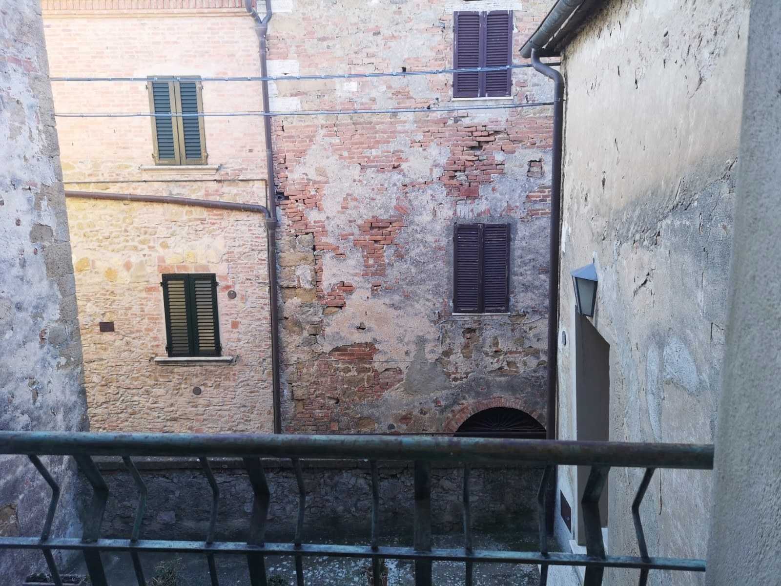 Kondominium dalam Petroio, Tuscany 11137948
