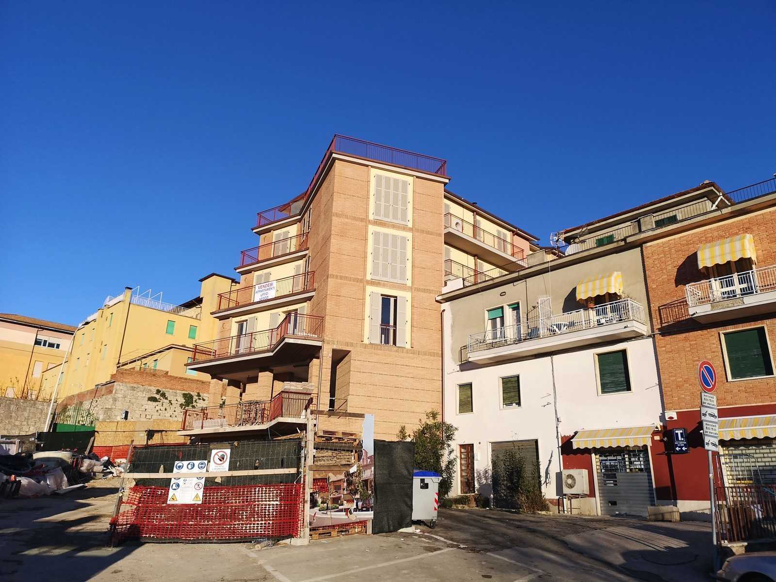Condominium dans Chianciano Terme, Toscane 11137970