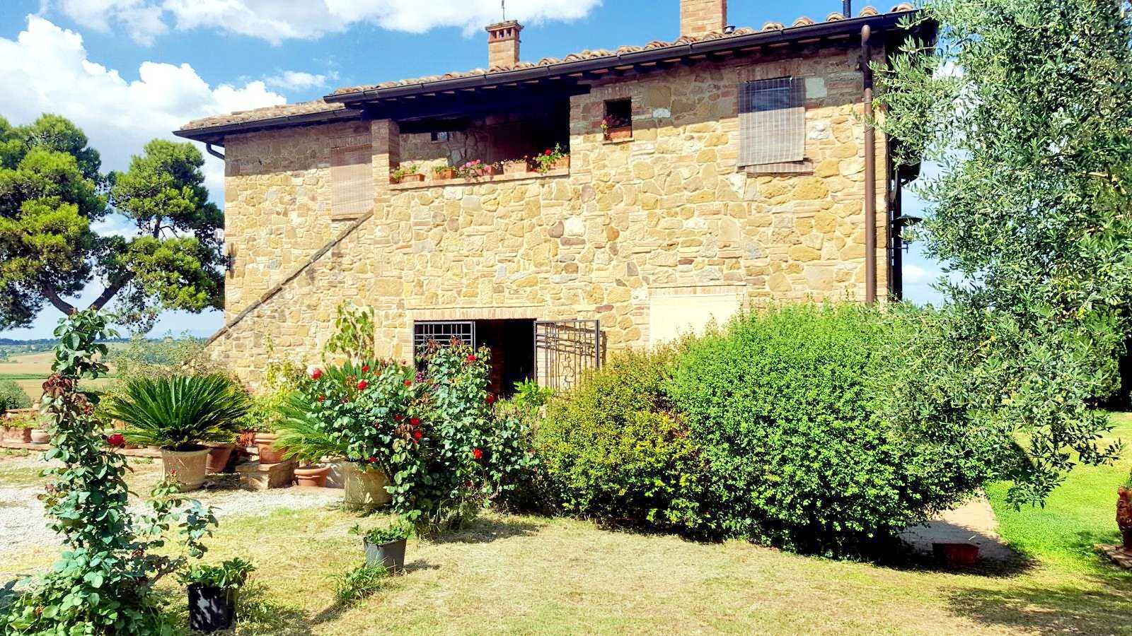 Rumah di Chianciano Terme, Toskana 11138012