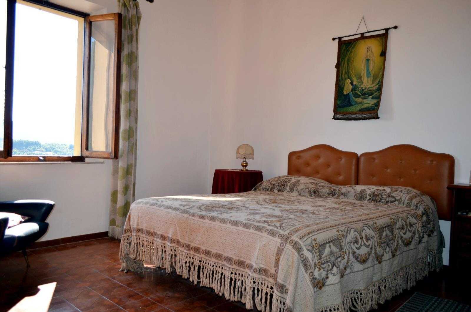 Квартира в Chiusi, Tuscany 11138092