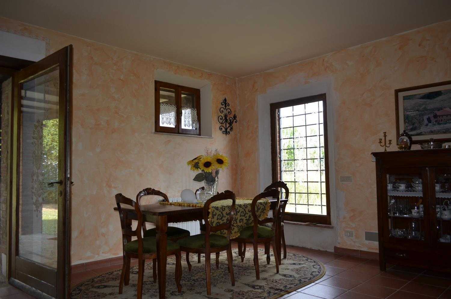 House in Montefollonico, Tuscany 11138181