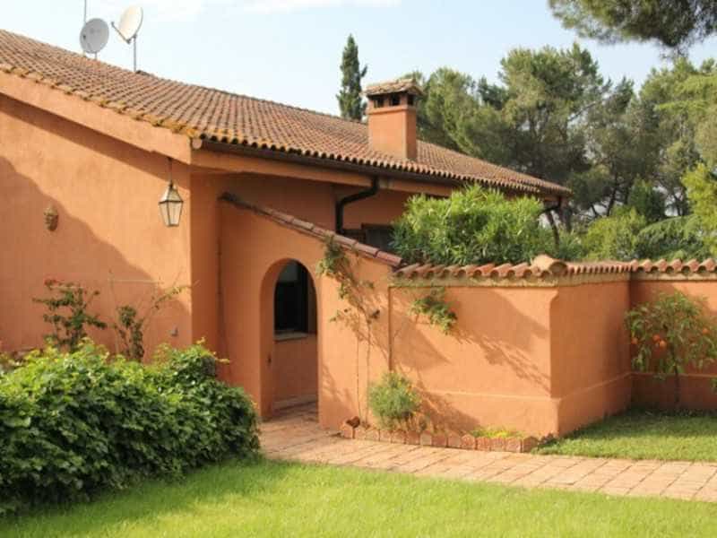 House in Nomentano, Lazio 11138192