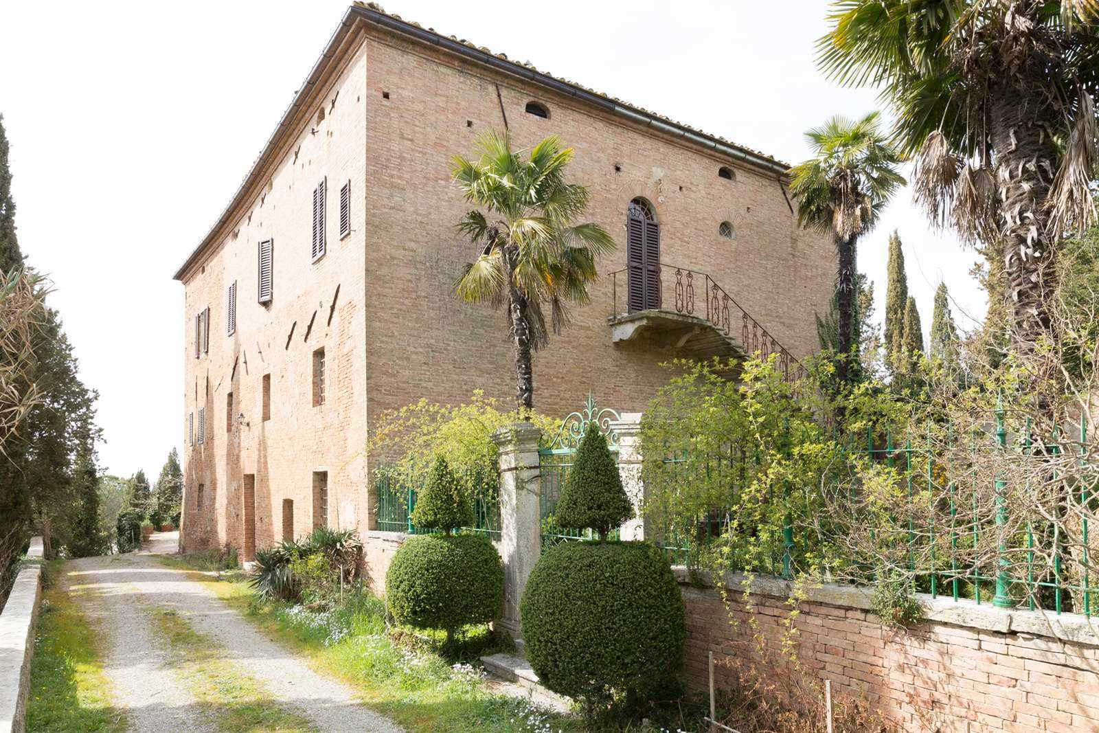 Квартира в Сан-Джованні д'Ассо, Тоскана 11138196