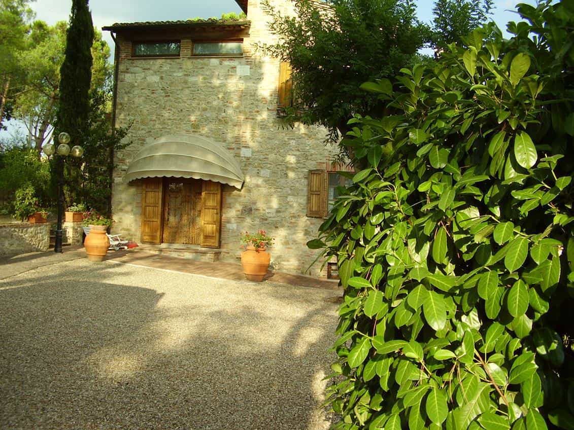 Huis in Asciano, Toscane 11138260