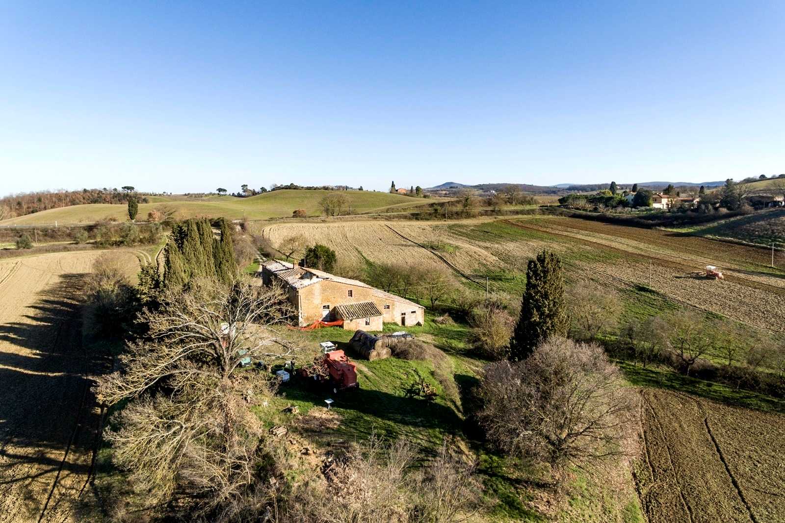 House in San Quirico d'Orcia, Tuscany 11138346