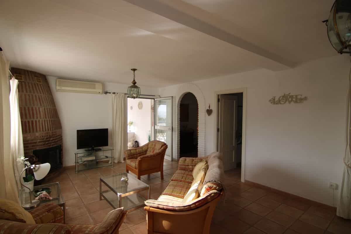 Будинок в Coín, Andalusia 11138350
