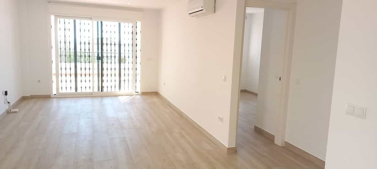 公寓 在 福恩吉羅拉, 安達盧西亞 11138491
