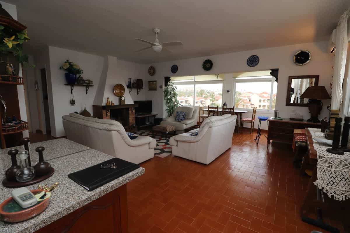 House in Fuengirola, Andalusia 11138494