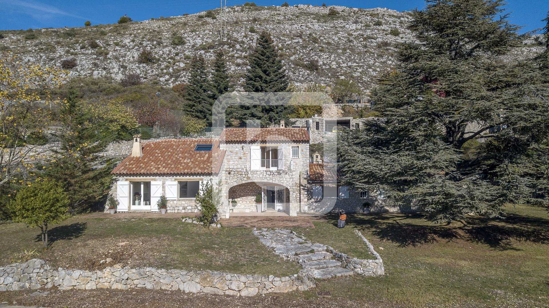 Hus i Gourdon, Provence-Alpes-Côte d'Azur 11138742