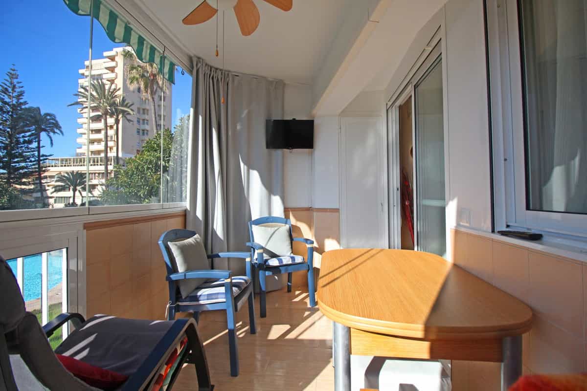 Condominium in Torremolinos, Andalusia 11139616
