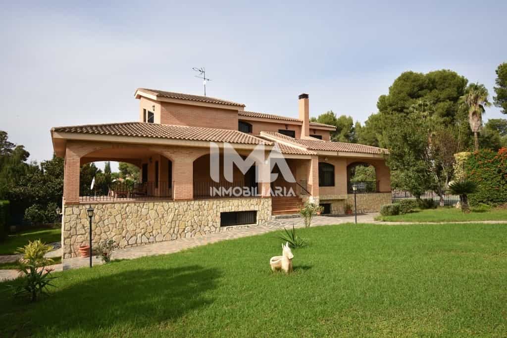 House in La Eliana, Valencia 11139757