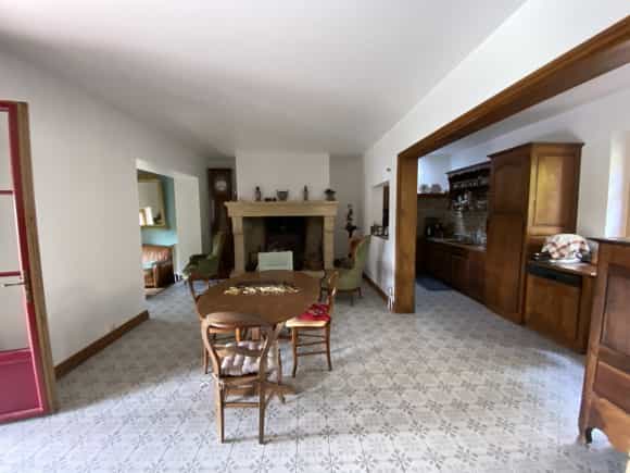 Haus im Villefranche-du-Périgord, Neu-Aquitanien 11140070