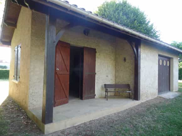 жилой дом в Puy-l'Évêque, Occitanie 11140095