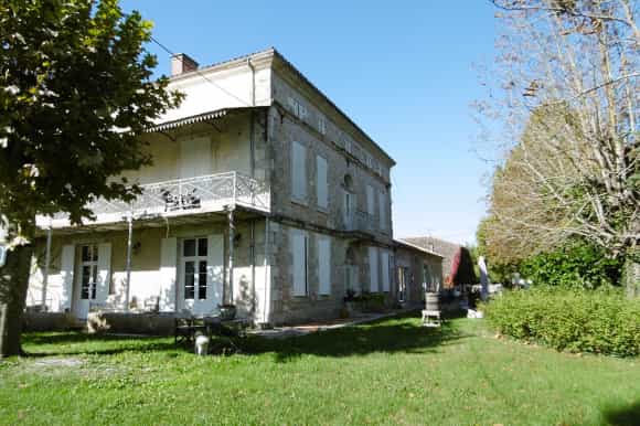 casa en Villeneuve-sur-Lot, Nueva Aquitania 11140111