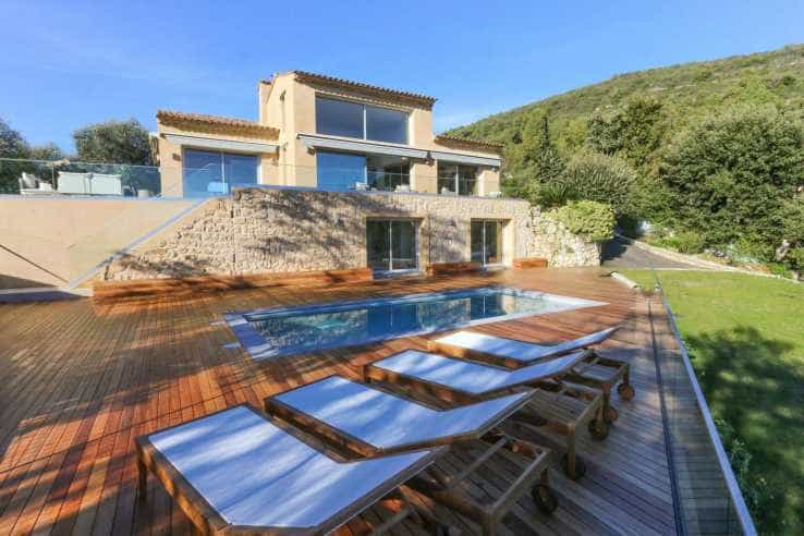 House in Villefranche-sur-Mer, Provence-Alpes-Cote d'Azur 11140824