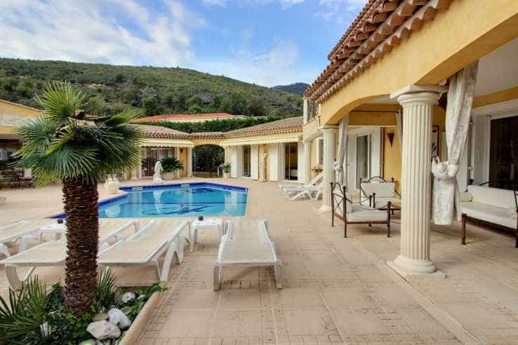 Rumah di wortel, Provence-Alpes-Cote d'Azur 11140881