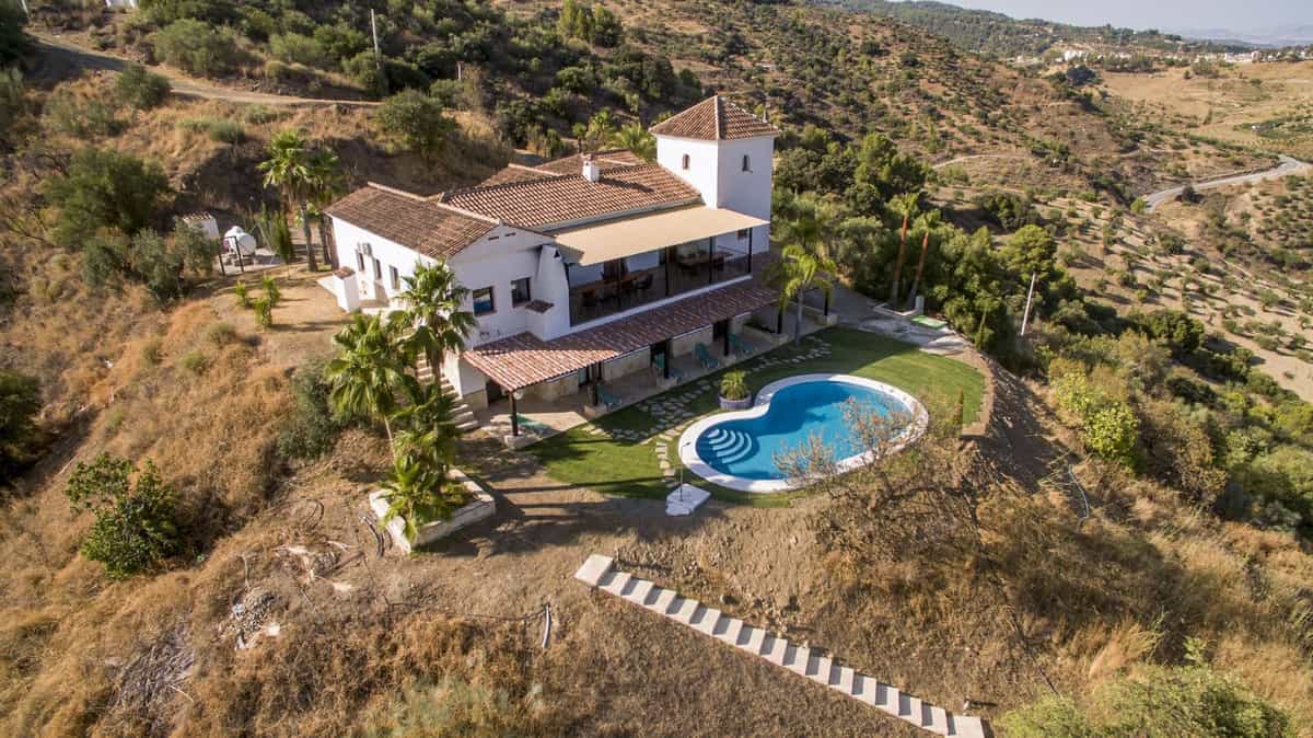 Casa nel Alozaina, Andalusia 11140899