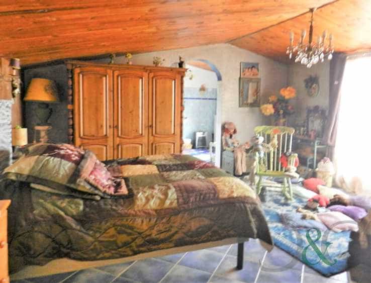 Casa nel Collobrières, Provence-Alpes-Côte d'Azur 11140905