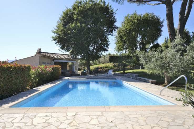 жилой дом в Montauroux, Provence-Alpes-Côte d'Azur 11140923