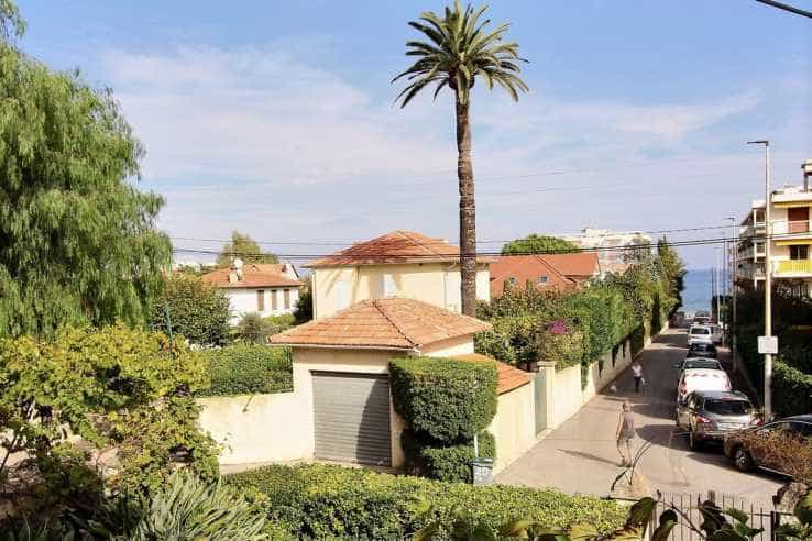 House in Antibes, Provence-Alpes-Cote d'Azur 11140929
