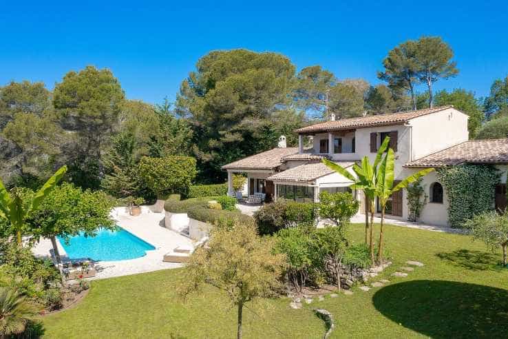 Haus im Le Bosquet, Provence-Alpes-Côte d'Azur 11140935